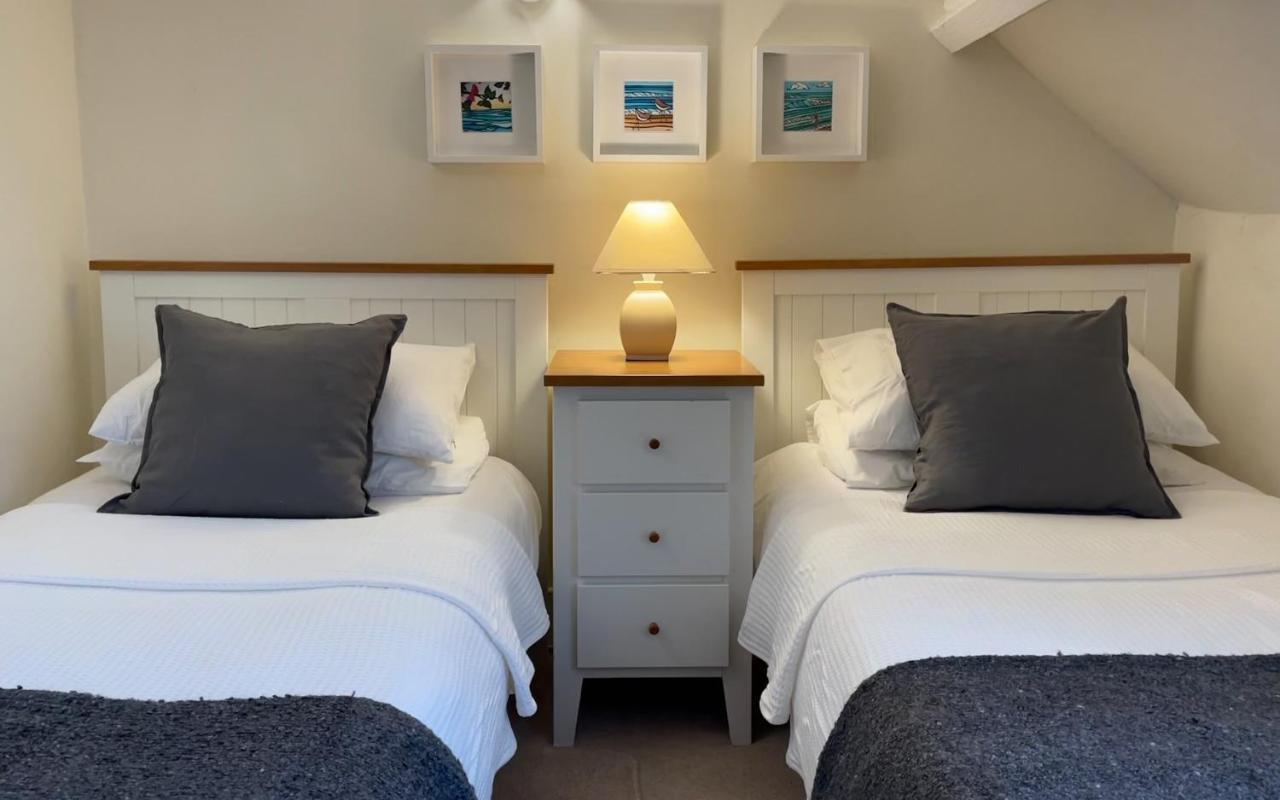 Brakestone In The Heart Of Port Isaac